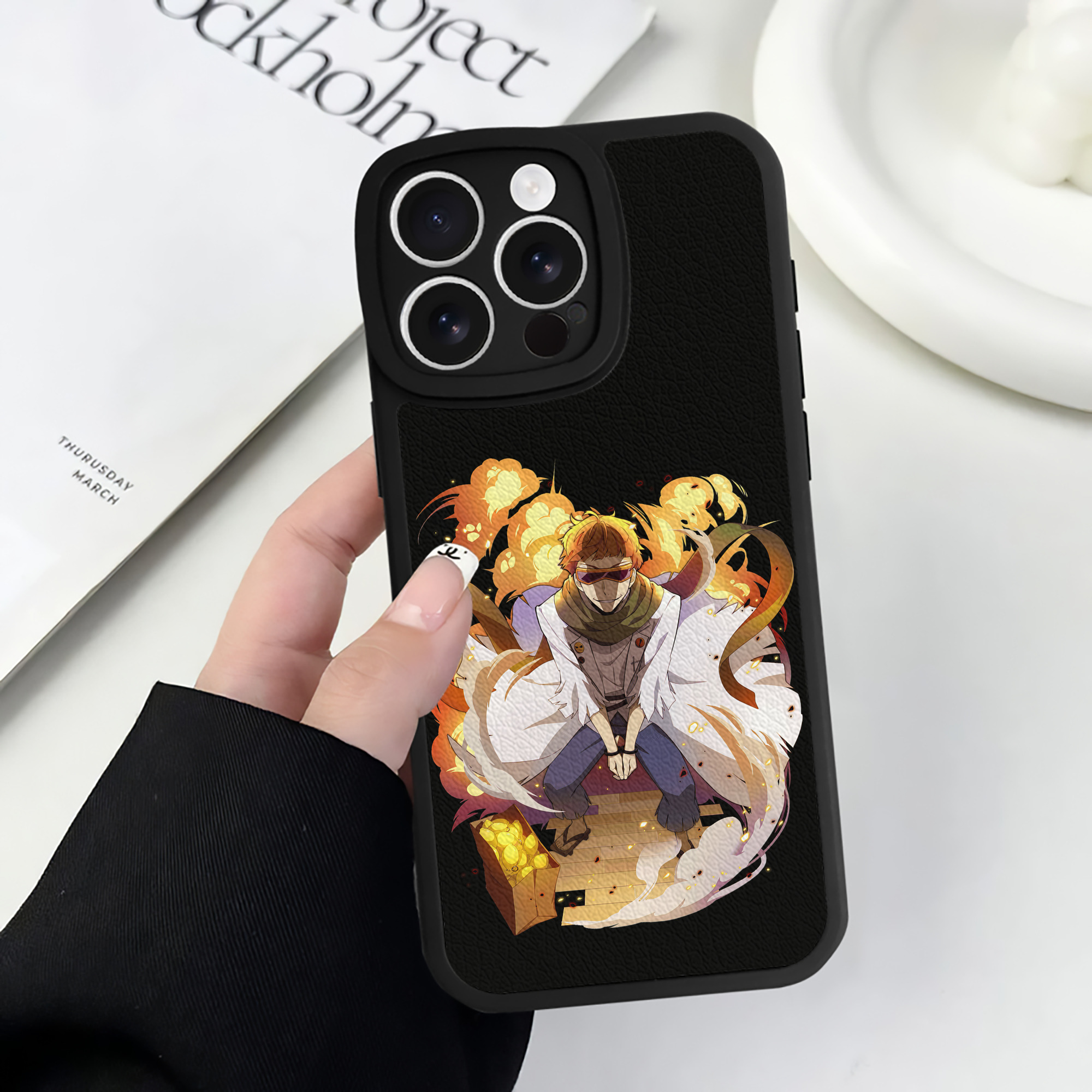 （画像用） 文豪ストレイドッグス Bungo Stray Dogs 【iPhone 16シリーズ対応】シリコンスマホケース（レザー調） 材質：シリコン